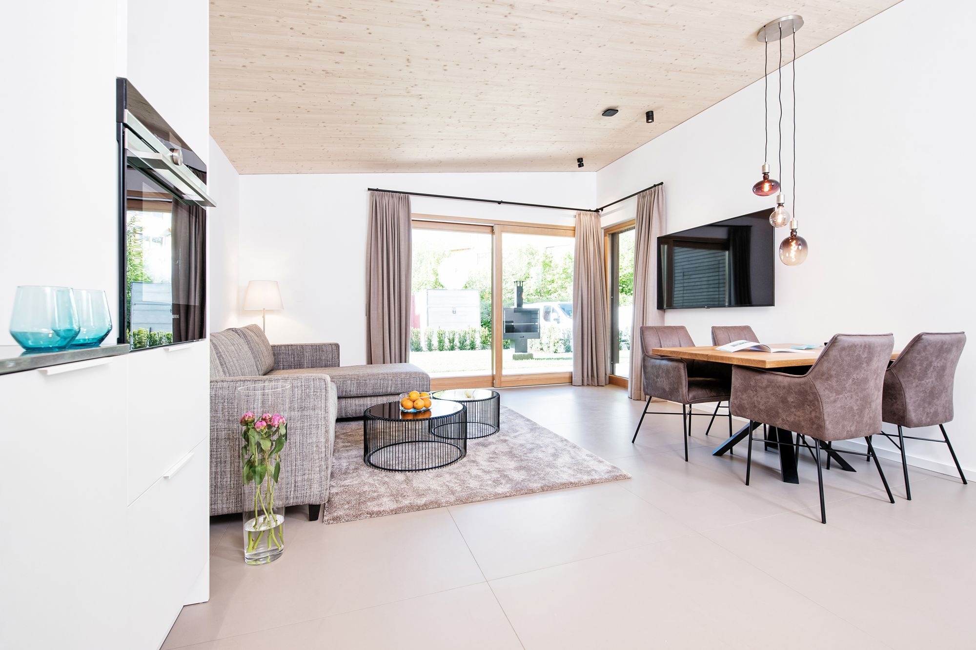 24-holiday-wohnzimmer-24-home-apartment-1-velden-am-woerthersee